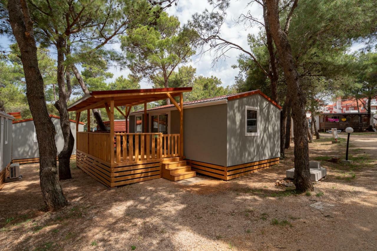 Camp Porat Ξενοδοχείο Povljana Εξωτερικό φωτογραφία