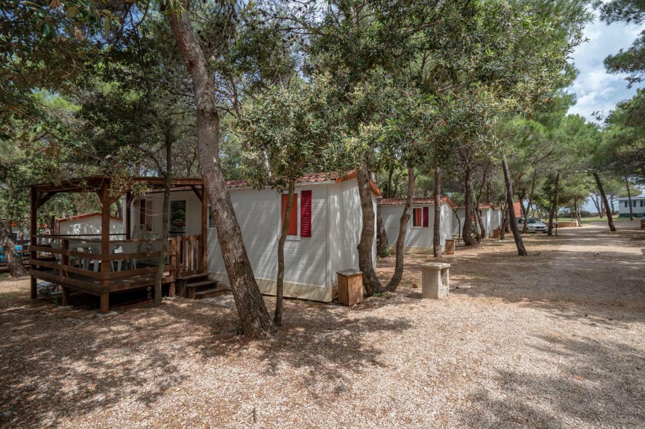 Camp Porat Ξενοδοχείο Povljana Εξωτερικό φωτογραφία