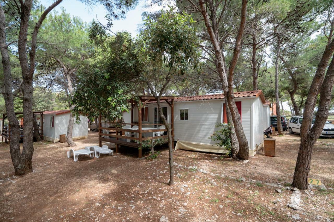 Camp Porat Ξενοδοχείο Povljana Εξωτερικό φωτογραφία