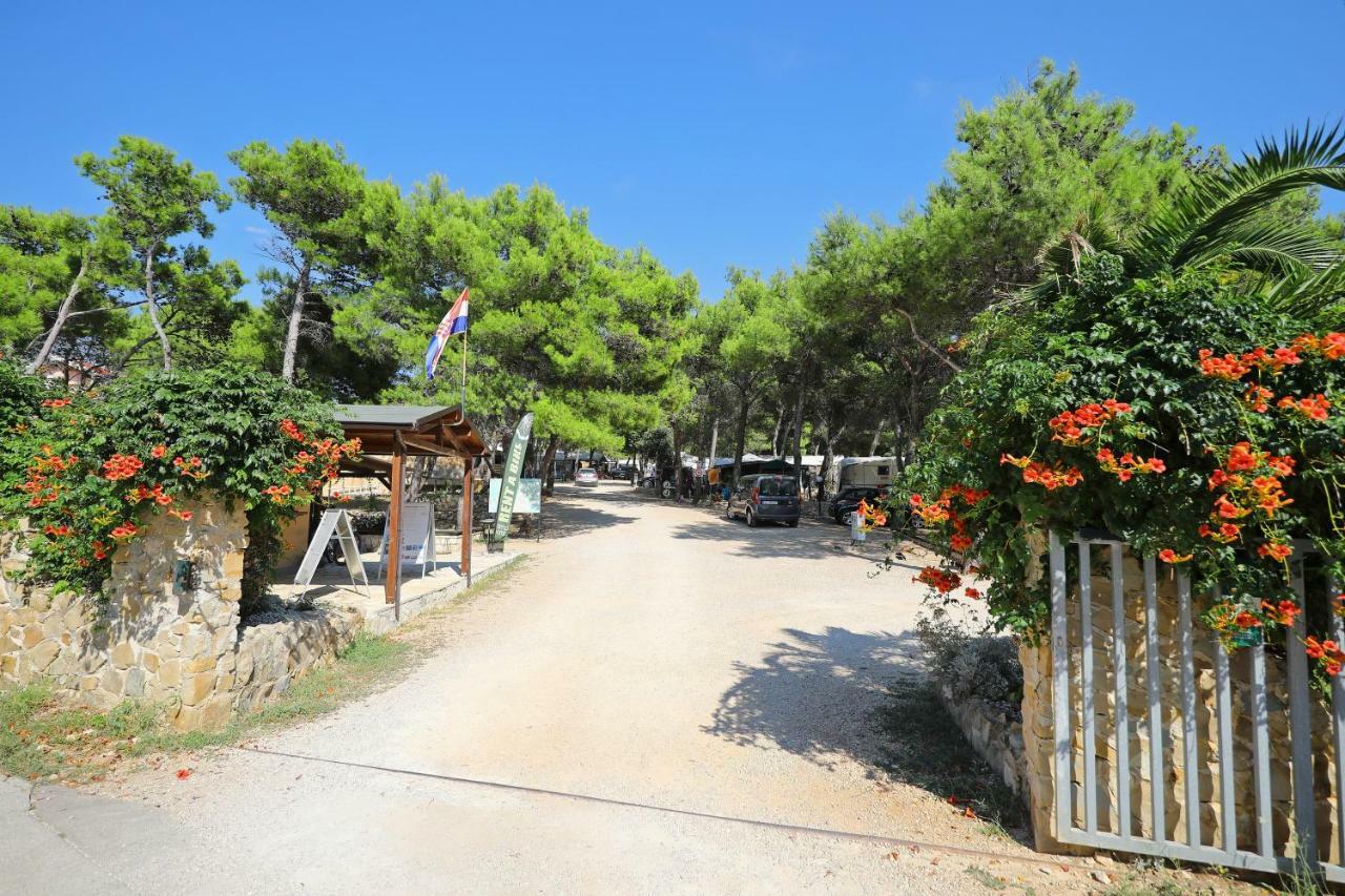 Camp Porat Ξενοδοχείο Povljana Εξωτερικό φωτογραφία