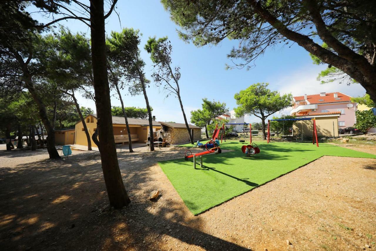 Camp Porat Ξενοδοχείο Povljana Εξωτερικό φωτογραφία